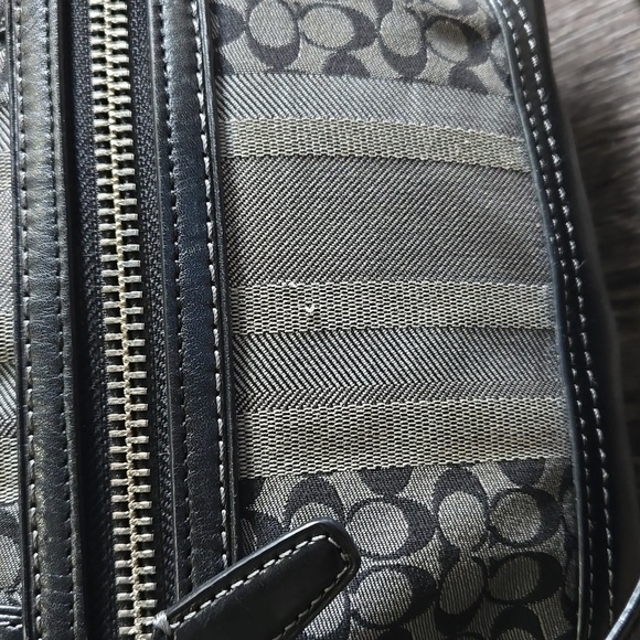 Coach Signature Legacy Molly Satchel 2Way Shoulder/Satchel 21154 - Picture 7 of 16